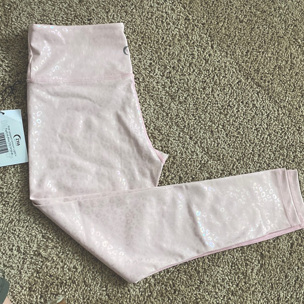 ZYIA  Pink Unicorn Light n Tight High Rise 7/8